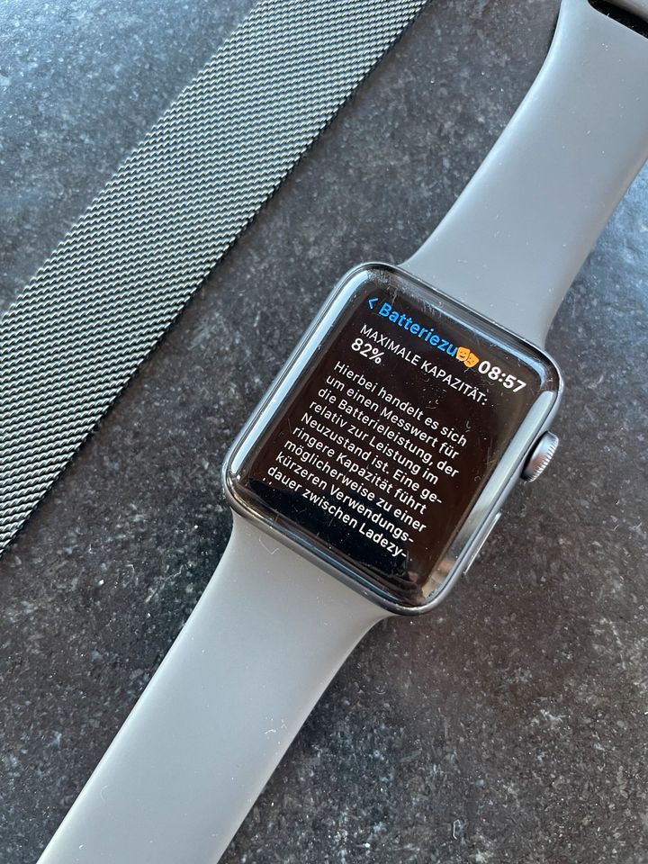 Apple Watch 3 42mm Space Gray Aluminium + Milanaisearmband OVP in Tettnang