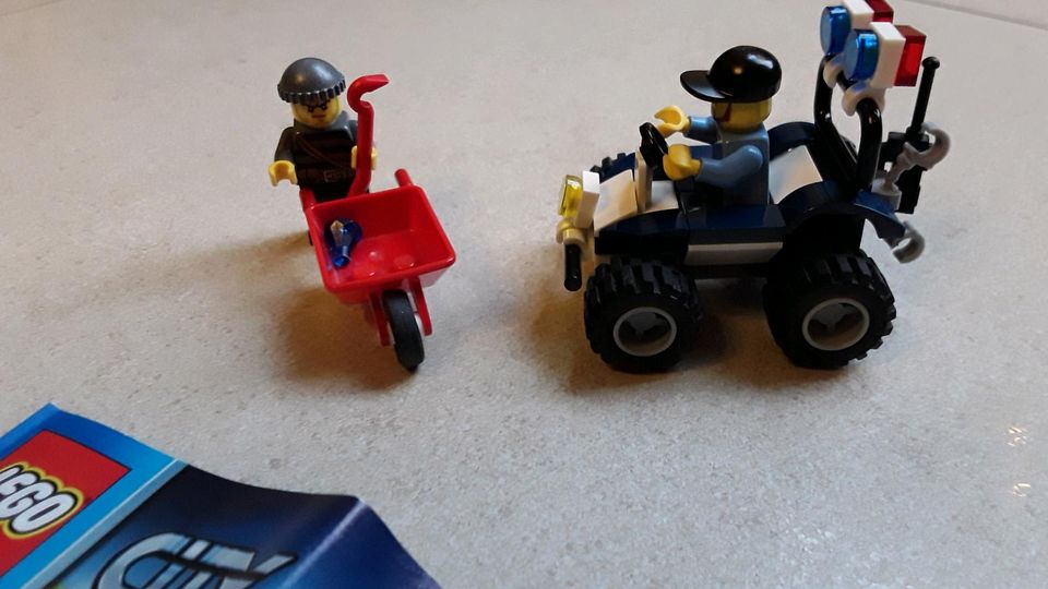 Lego City 60006 Polizeiquad und  Dieb in Rösrath