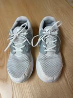 ⭐️Adidas Cloudfoam Herren Turnschuhe Gr 44 2/3 ⭐️ Bayern - Krailling Vorschau