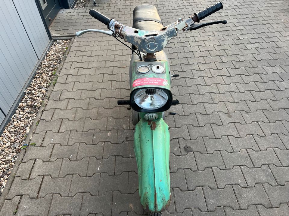 Simson Star SR4-2/1 SR4 1976 Moped Mofa Roller E122 in Osterweddingen