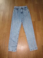 Tolle Jeans Marke Clockhouse blau Gr. 34 (ca. 164)  für Mädchen Kr. München - Planegg Vorschau