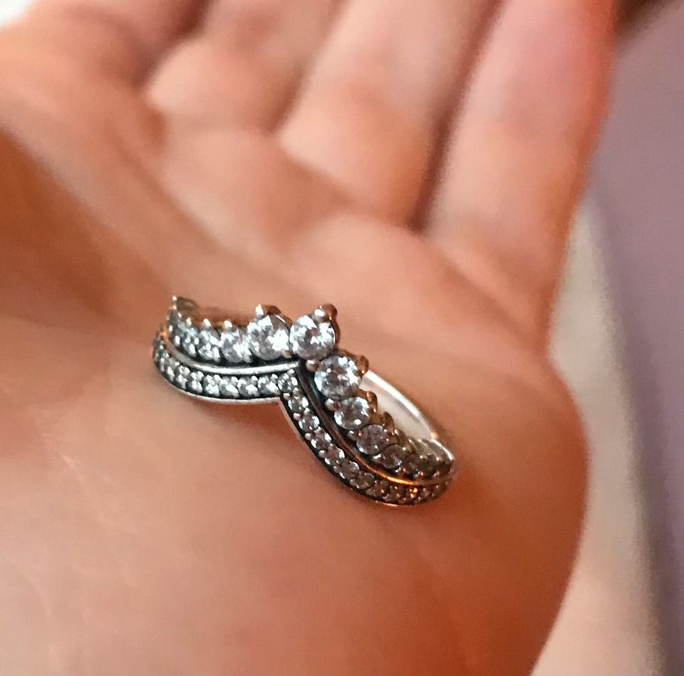 PANDORA Prinzessin-Wishbone Diadem Ring Silber Gr. 52 in Wandsbek - Hamburg  Tonndorf | eBay Kleinanzeigen ist jetzt Kleinanzeigen