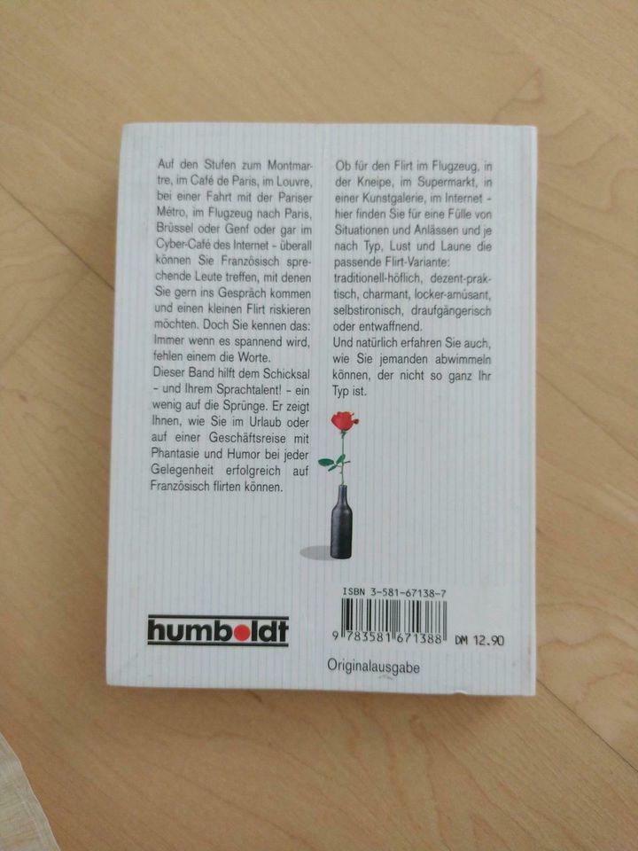 Zu verschenken (VHS Kassetten, Schnellhefter, Buch) in Walddorfhäslach