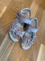 Mädchen Sandalen, Sandaletten Größe 28, neuwertig von Primigi Baden-Württemberg - Schwieberdingen Vorschau