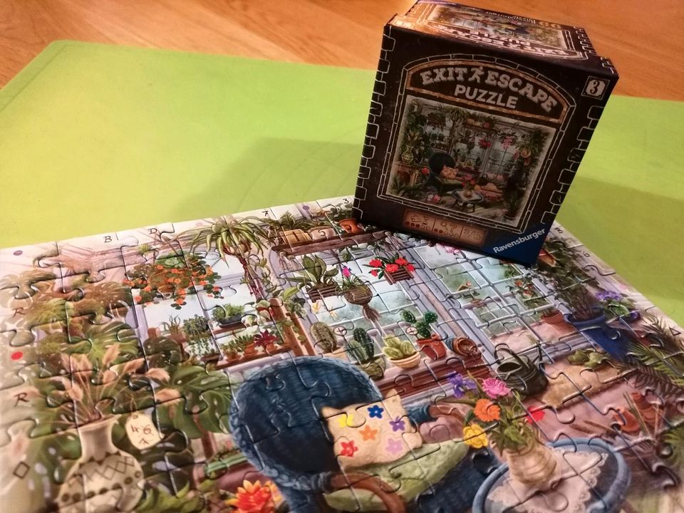 Puzzlespiel Exit, Ravensburger, Im Gutshaus - Wintergarten Nr. 3 in Niederwiesa