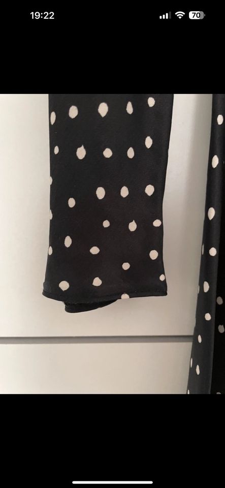 Zara Kleid XS 34 Schwarz gepunktet Neu Sommerkleid in Berlin