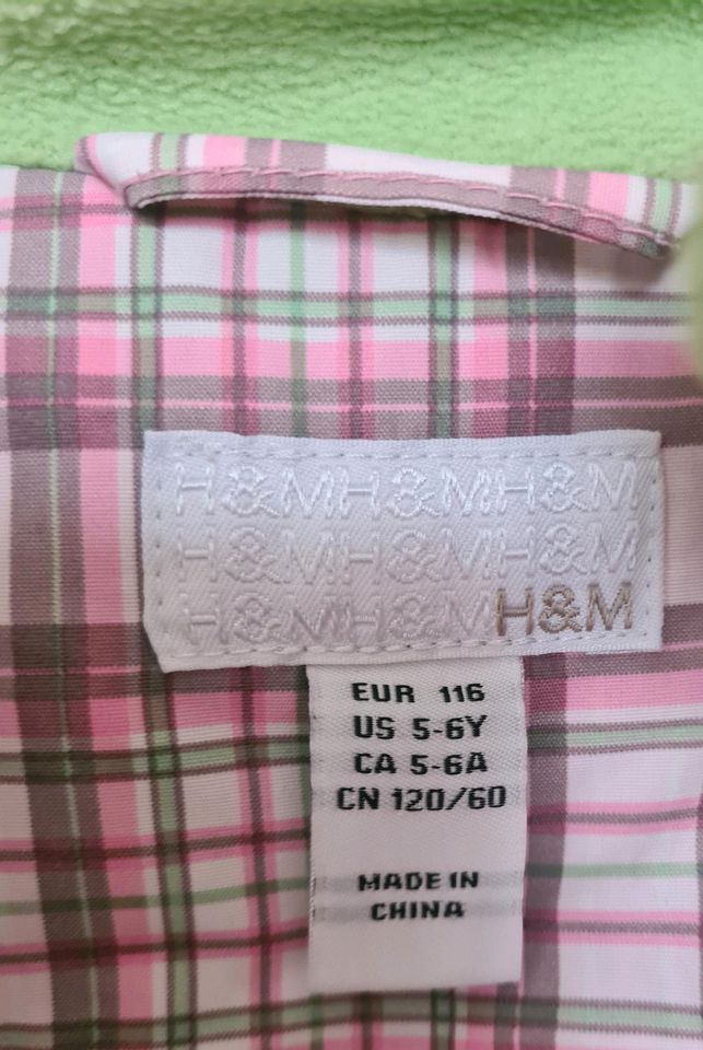 Jacke von H&M Gr. 116 dünn gefüttert in Nackenheim