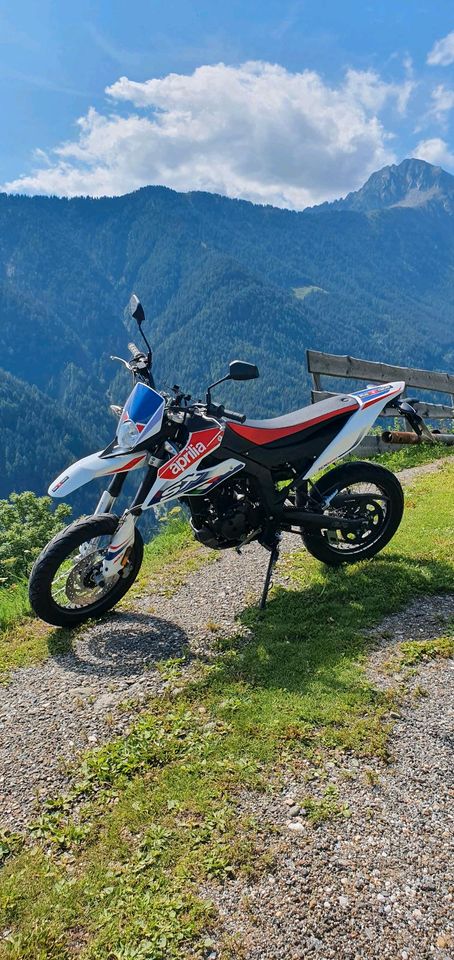 Aprilia Sx 125 Rally Tribute Bj. 2021 Top Zustand in Forchheim