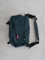 Umhängetasche eastpak / Wickeltasche/ Laptop Tasche Bayern - Schwanstetten Vorschau