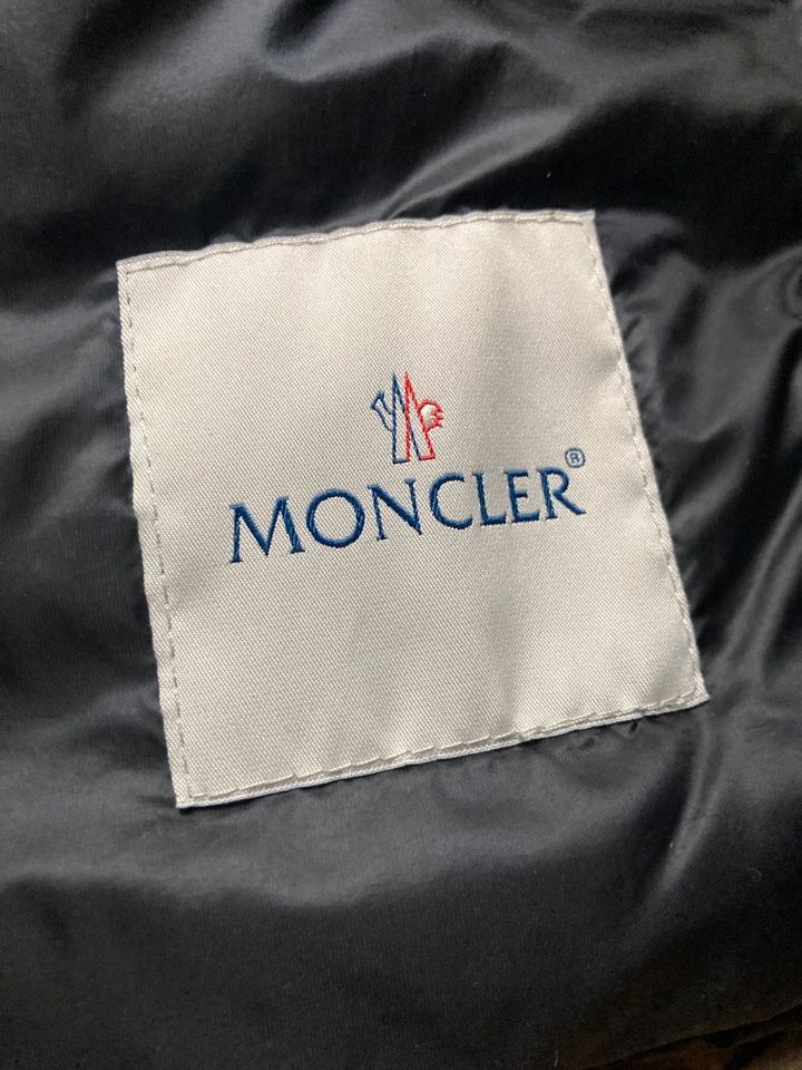 RES UG! Moncler LIANE 690€ Daunenweste Daunen Jacke Weste Gr. 5 L in Jockgrim