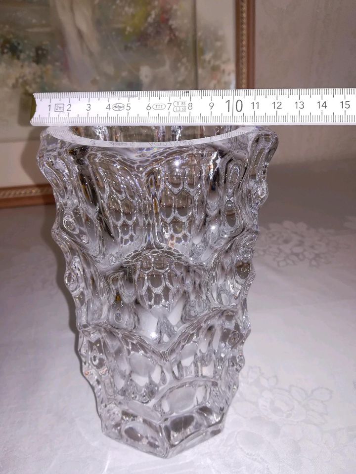 Glas Vase vintage sehr selten in Wölfersheim