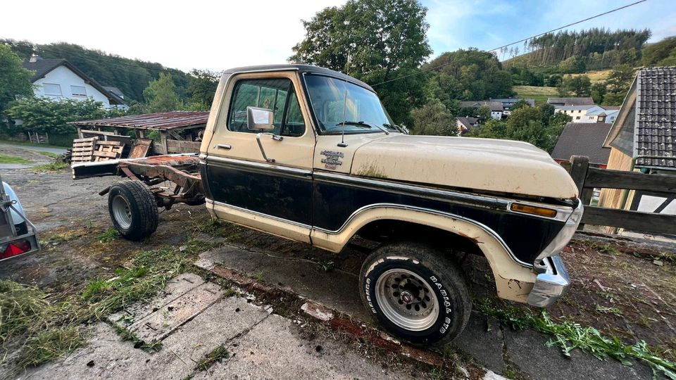 Ford f150 Plus Teile 1978 Ranger XLT V8 4x4 400cui pickup in Bad Berleburg