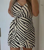 Kleid Brandneu Köln - Porz Vorschau