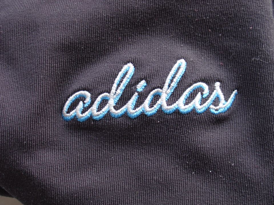 ADIDAS CLIMALITE Da. Stretch Sporthose/Jogahose/Schlaghose Gr.36 in Kiel