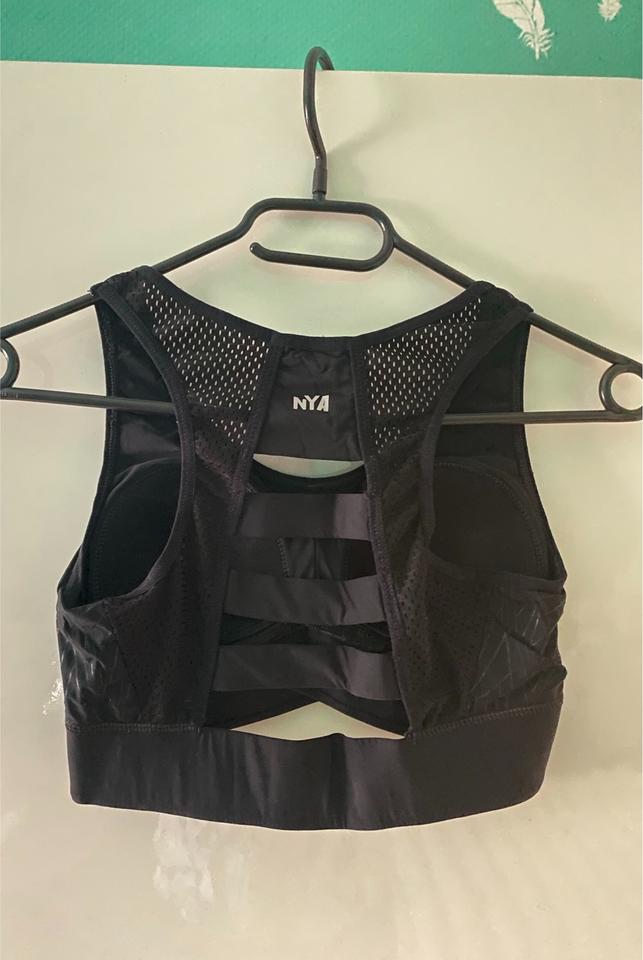 Sport BH Bauchfreies Oberteil S M Sylvie Collection Hollister in Werne