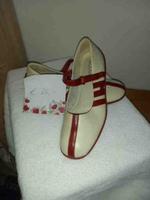 Slipper mit Riemchen Mecklenburg-Vorpommern - Anklam Vorschau