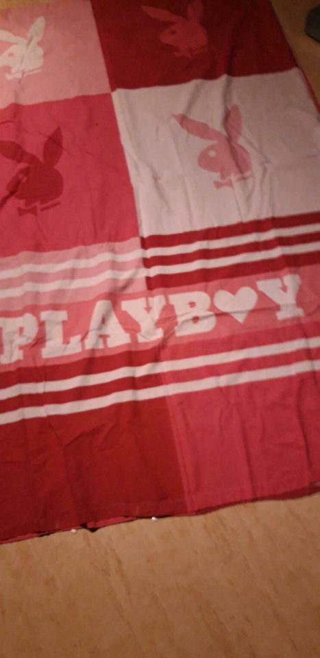 Bettbezug Playboy 145 x 208 cm , Bettwäsche rot Motiv Schriftzug in Saarbrücken