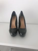 PLATEAU HIGH HEELS LACK Nordrhein-Westfalen - Hilchenbach Vorschau