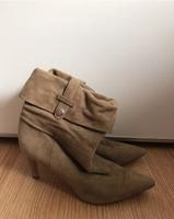 Calvin Klein Pumps Stiefellette Velour  Leder Gr. 37 West - Nied Vorschau