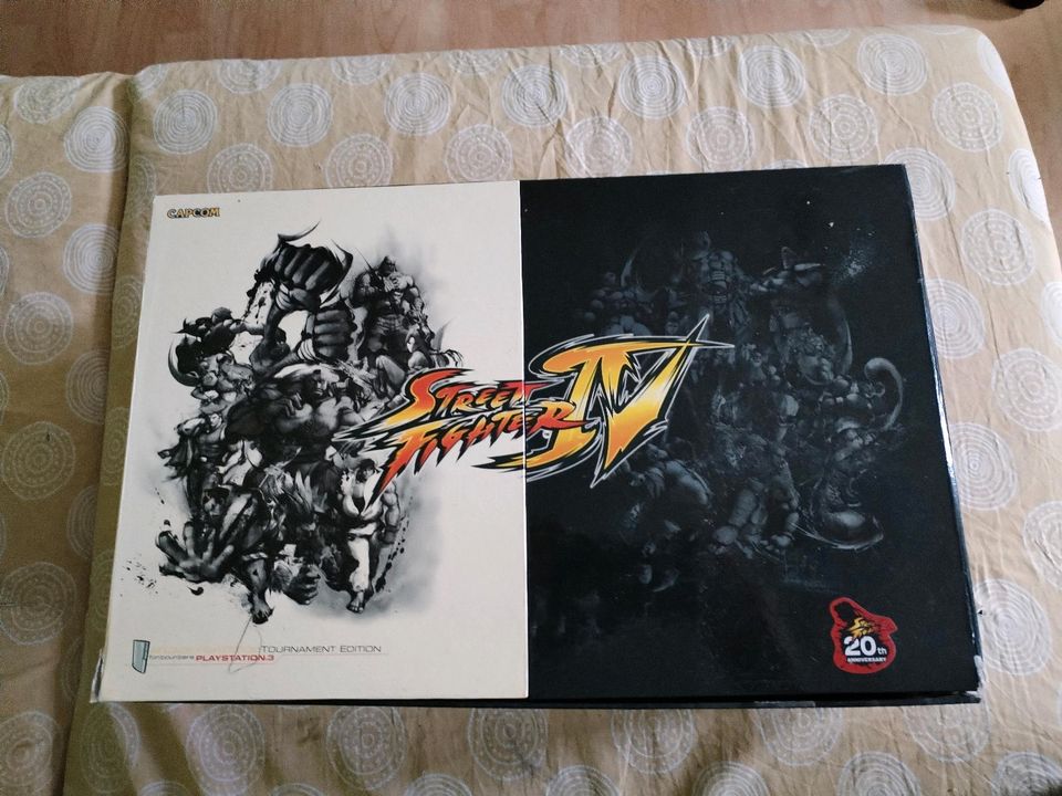 Originaler Streetfighter IV Fighting Stick Tournemant Edition in Gaildorf