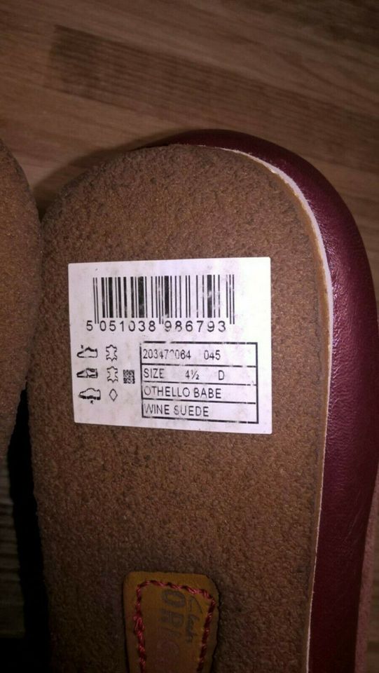 CLARKS Sneaker Schuhe Damen - NEU - 37,5 - wine suede in Neuss