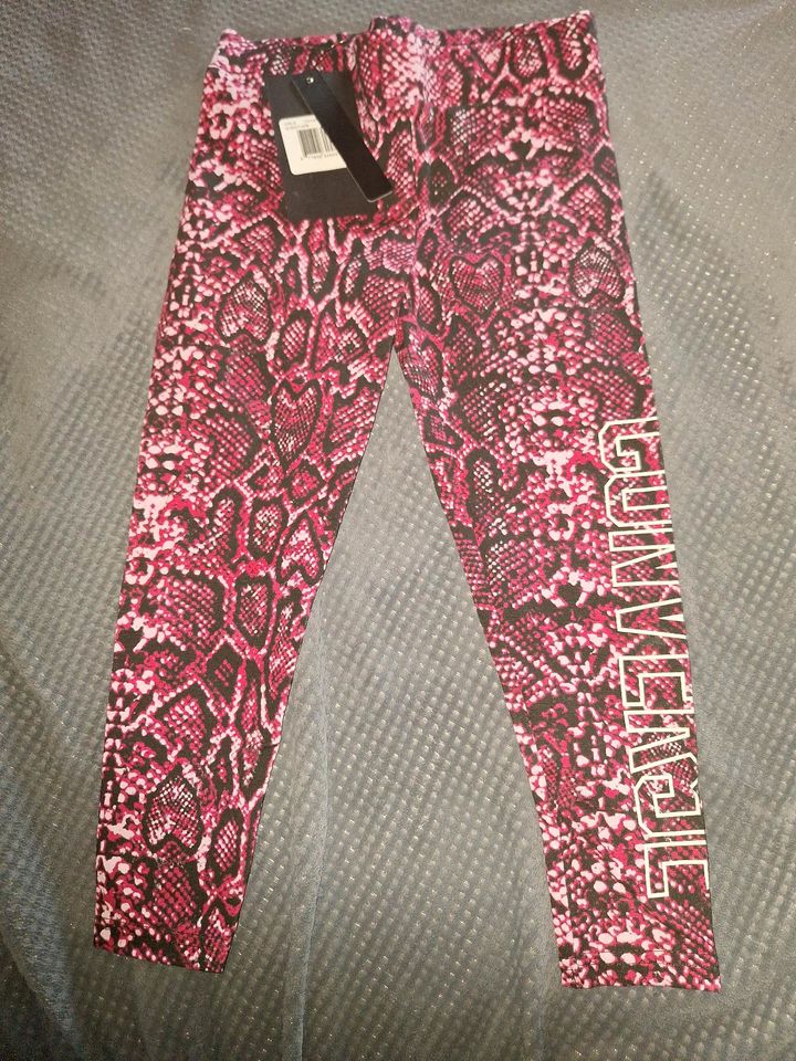 Coverse Leggings Gr. 110-116 neu in Bexbach