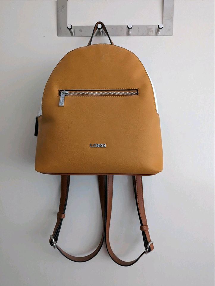 L.CREDI City Rucksack in München