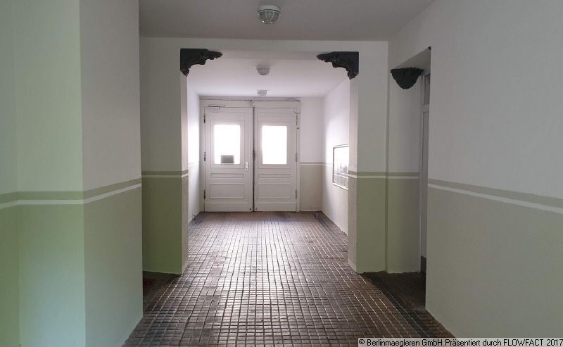 Rented apartment as an investment in the neighborhood of Boxhagener Platz in Berlin