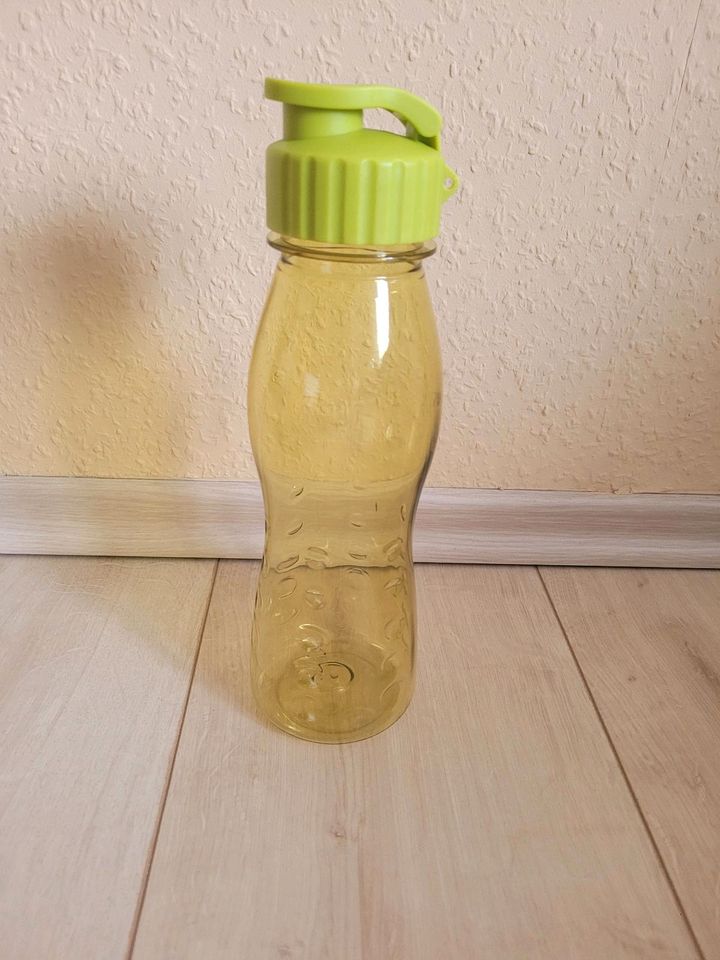 Grüne Trinkflasche in Geldern