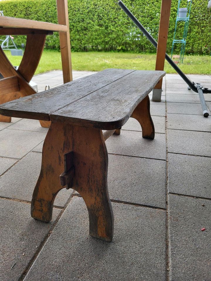 Massivholz Tisch Set für Garten in Hallstadt