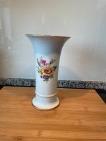 Kelchvase Kaiser Porzellan Blumenmuster ca. 25cm hoch Hannover - Bothfeld-Vahrenheide Vorschau