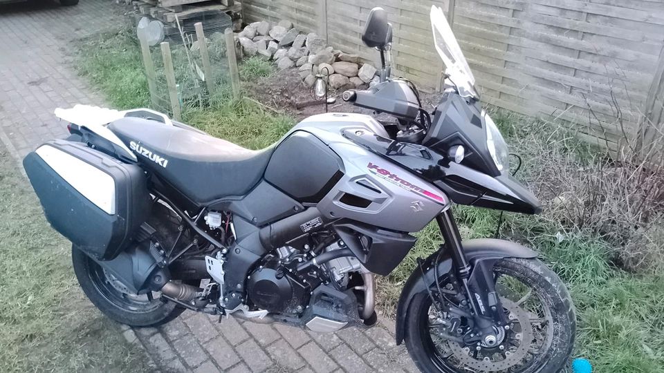 Suzuki V Strom 1000 in Malchow