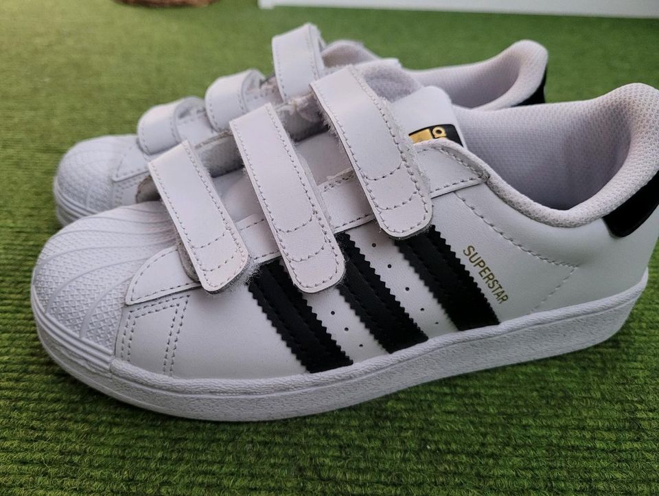 Adidas superstar 2024 größe 35