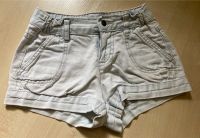 Jeans Shorts Gr. 122 hellblau Sachsen - Bautzen Vorschau