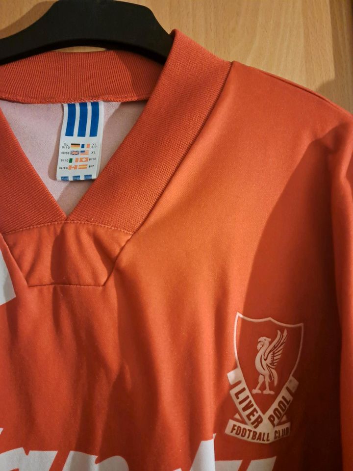 Liverpool FC Candy Trikots L/XL adidas Egland 80er 90er vintage in Brühl