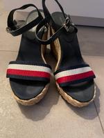 Tommy Hilfiger Plateausandalette Wuppertal - Barmen Vorschau
