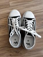 Sneaker, Schuhe, schwarz/weiss Bayern - Vöhringen Vorschau