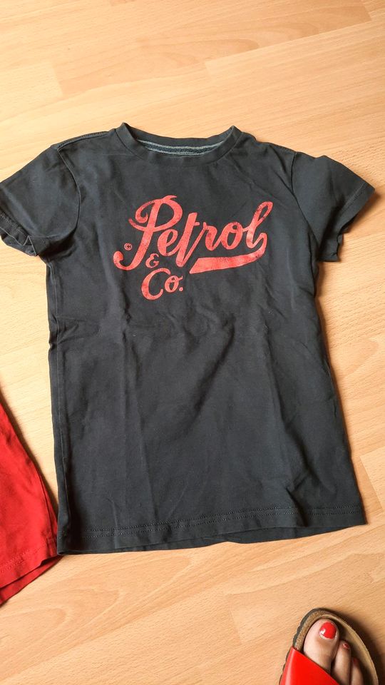 T-Shirt Petrol Industries Gr. 128 in Wiesbaden