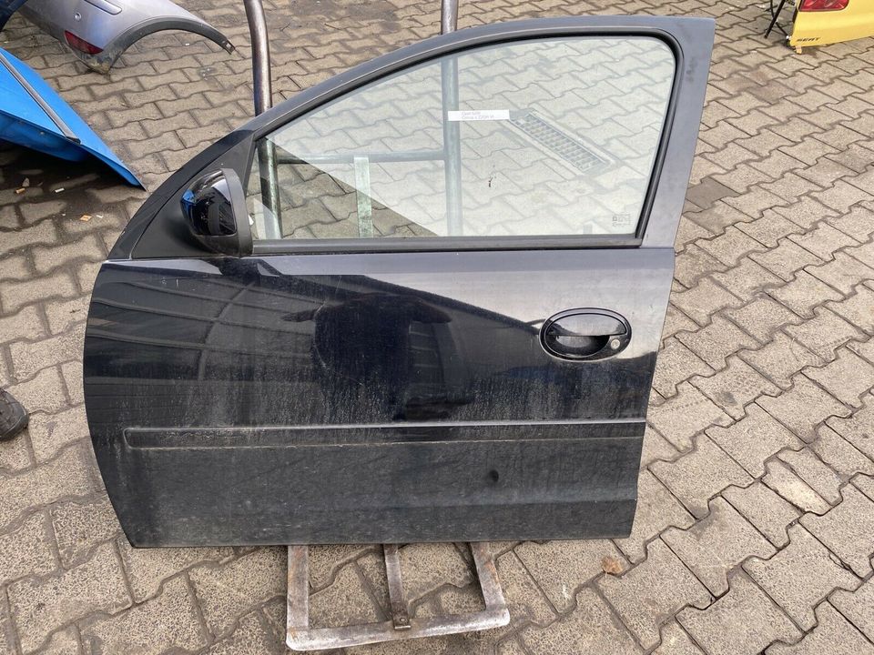 Opel Corsa C Bj05 Tür vorne Links Z20R in Idar-Oberstein