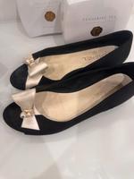 Wunderschöne Chanel Ballerina Schuhe 38/39 Essen - Essen-Stadtmitte Vorschau