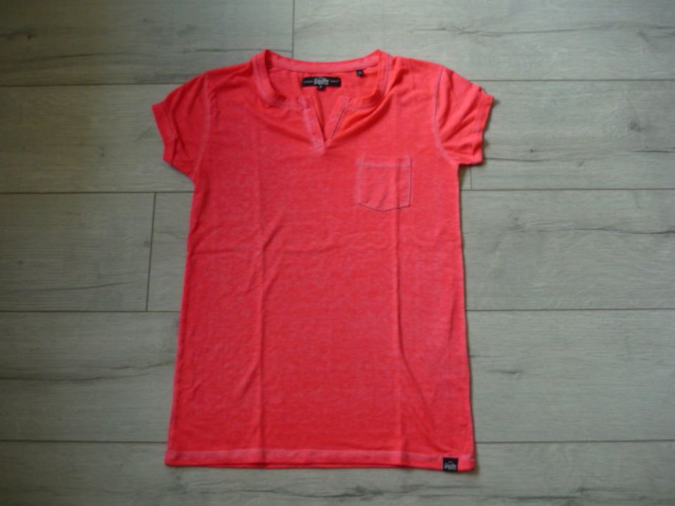 Superdry T-Shirt neon pink Gr. XS neuwertig in Mülheim (Ruhr)