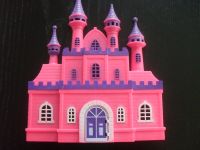 Schloss Attrappe pink zu verschenken / Spielen / Spielzeug Nordrhein-Westfalen - Alpen Vorschau
