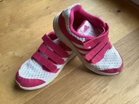 Sport- /Turnschuhe für die Halle von Adidas, Gr. 34/35 Bayern - Poing Vorschau