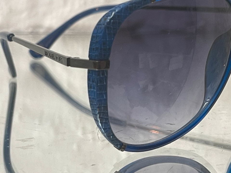 Michael Kors Designer Sonnenbrille Pilotenbrille Modell Julia in Lehre