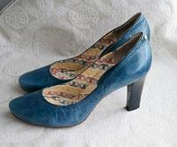Céline Heels Pumps Leder Gr.40 Neuwertig Thüringen - Heringen / Helme Vorschau