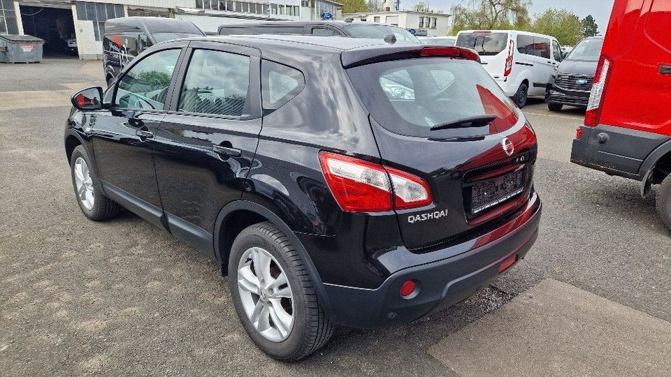 Nissan Qashqai Acenta 4X4 in Remscheid