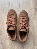 Herren Turnschuh Gr. 46 braun neuwertig Nordrhein-Westfalen - Kreuztal Vorschau