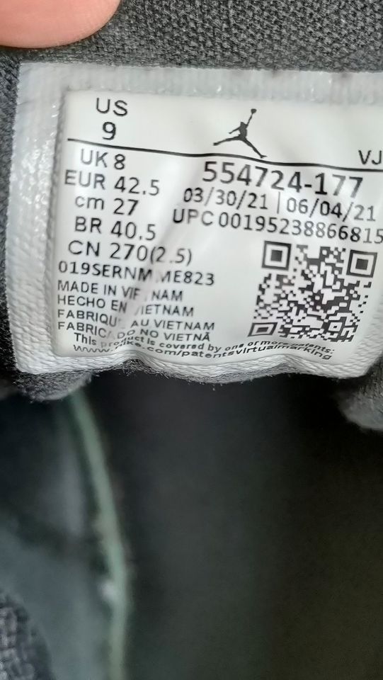 Nike Air Jordan Turnschuhe, Gr. 42,5 in Schiffdorf