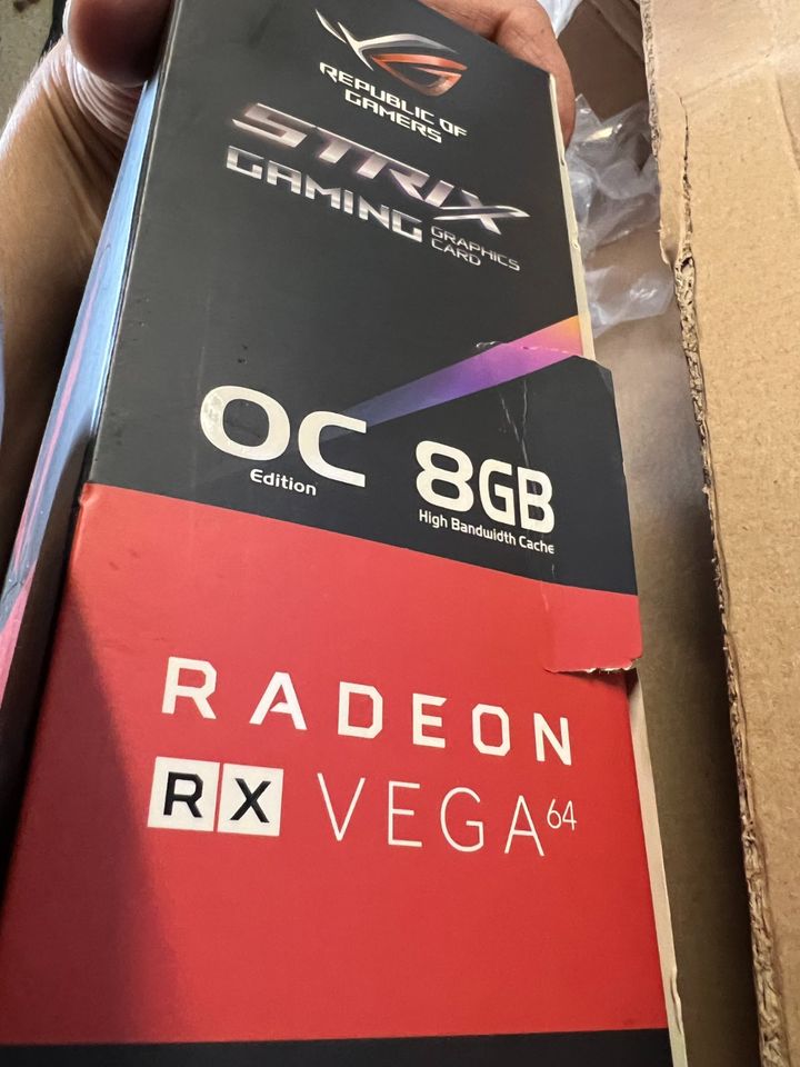 Radeon RX VEGA64 8GB in Kerpen