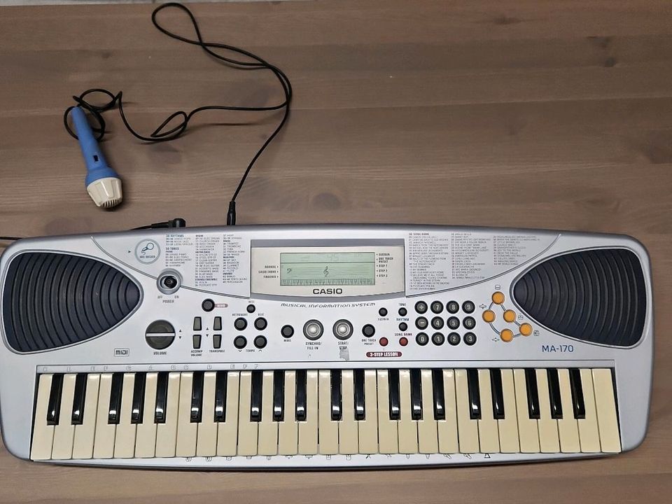 Casio Keyboard  MA-170 für Kinder in Dorsten